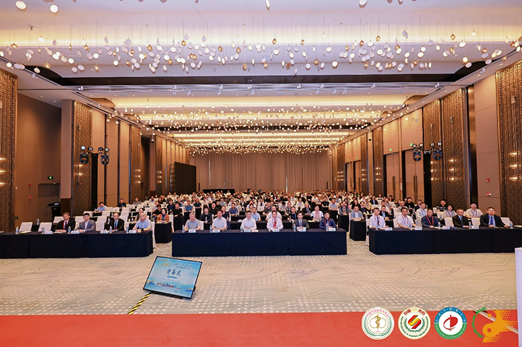 再生赋能守初心 精准建复启新篇——中国中西医结合学会烧伤专业委员会第二十二次学术会议在济南启幕